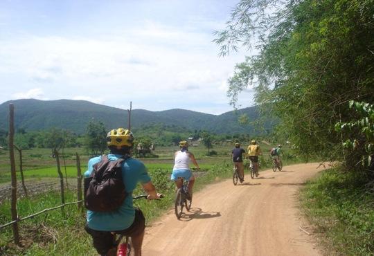 TT41 - Chiang Rai and Northern Thailand Biking and Tour
