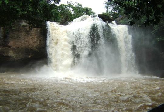 TT47 - Waterfall of Khao Yai Thailand